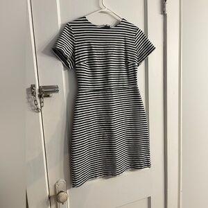 Old Navy S Cotton Knee Length Black White Striped Short Sleeve Dress Zip Back